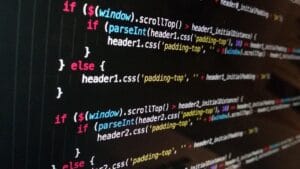 Código en pantalla que representa navegación de clases y funciones con pyclbr en Python