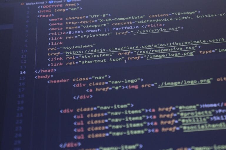 Código HTML em uma tela representando crawling responsável com robotparser no Python