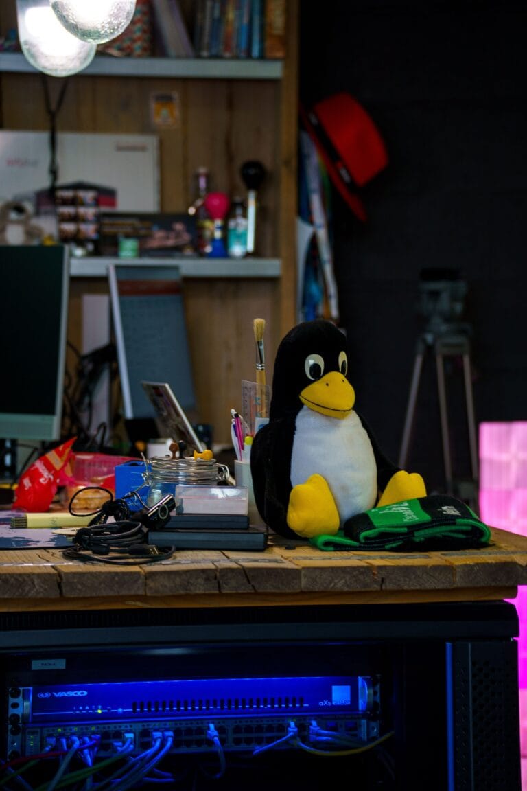 Ambiente Linux representando temporizadores com os.timerfd_create no Python